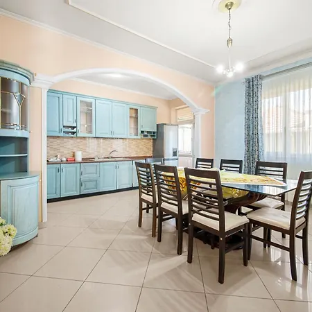 Rroshaj Maison d'hôtes Tirana