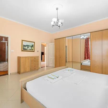 Maison d'hôtes Rroshaj *